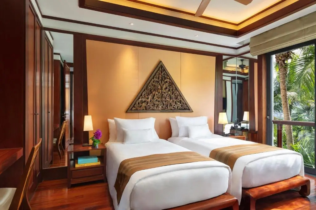 Люкс с собственным бассейном с 3 комнатами в Andara Resort Villas
