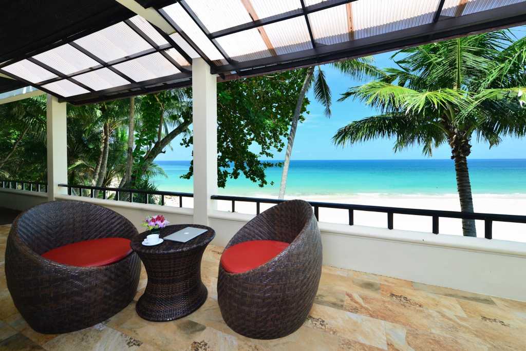 The Andaman Beach Suite в Andaman White Beach Resort