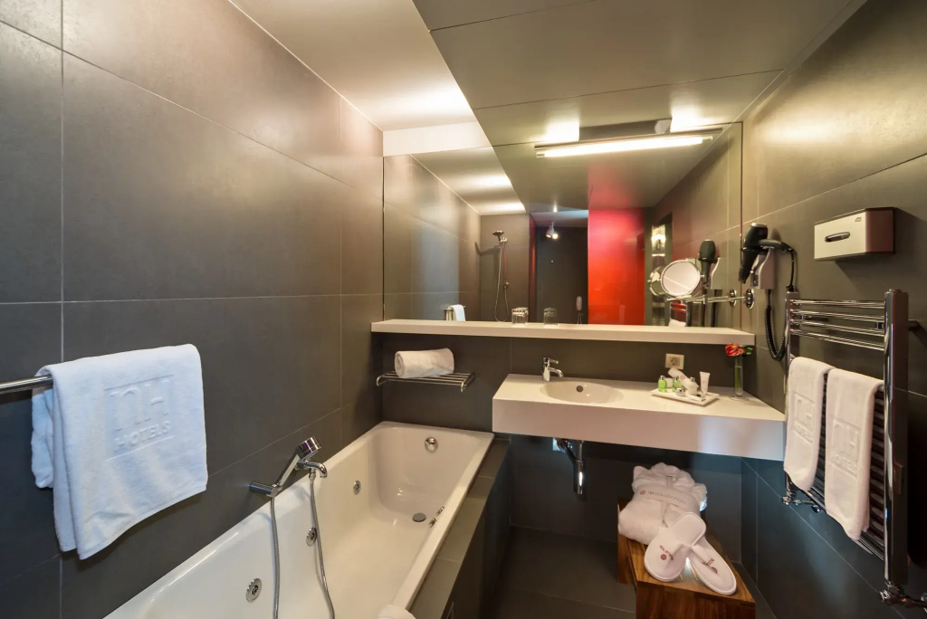 NH Collection Barcelona Constanza - Chambres