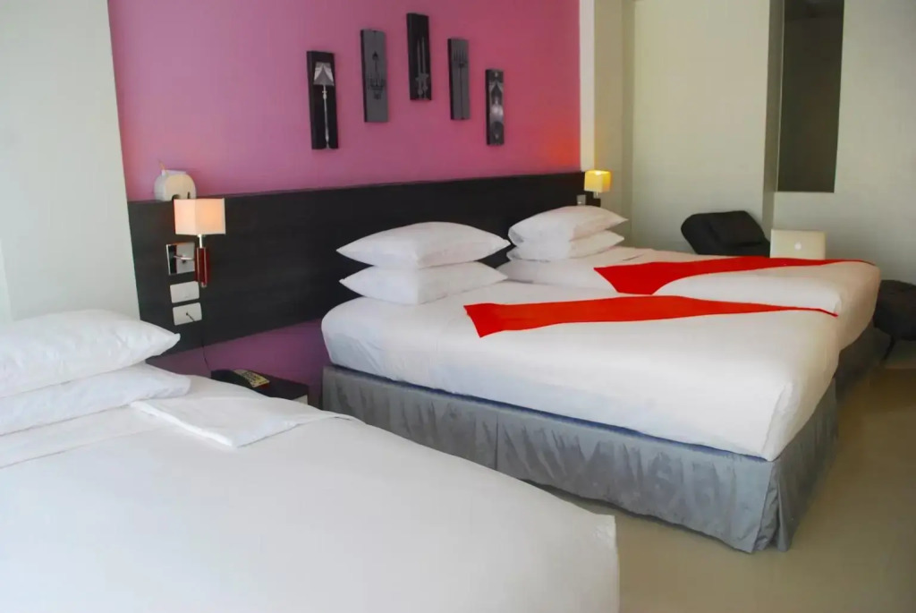 Трёхместное Pent View в The Lantern Resorts Patong