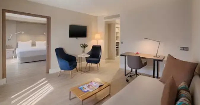 NH Nice - Chambres