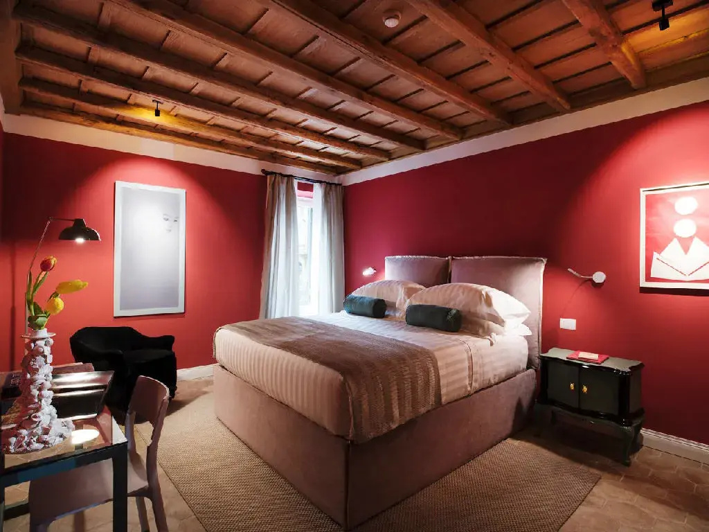 Classic Internal view Double room (full double bed)