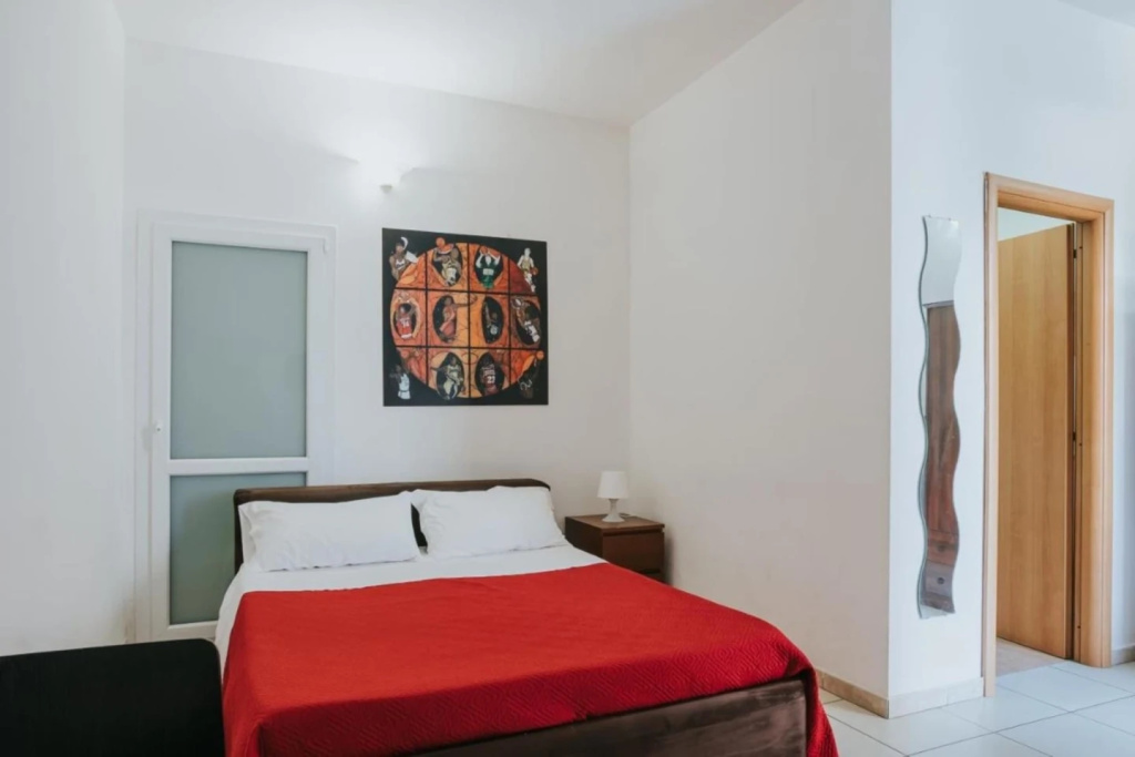 Double room with garden view (full double bed)