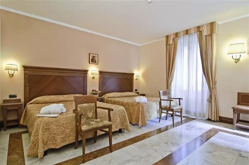 Suite with balcony