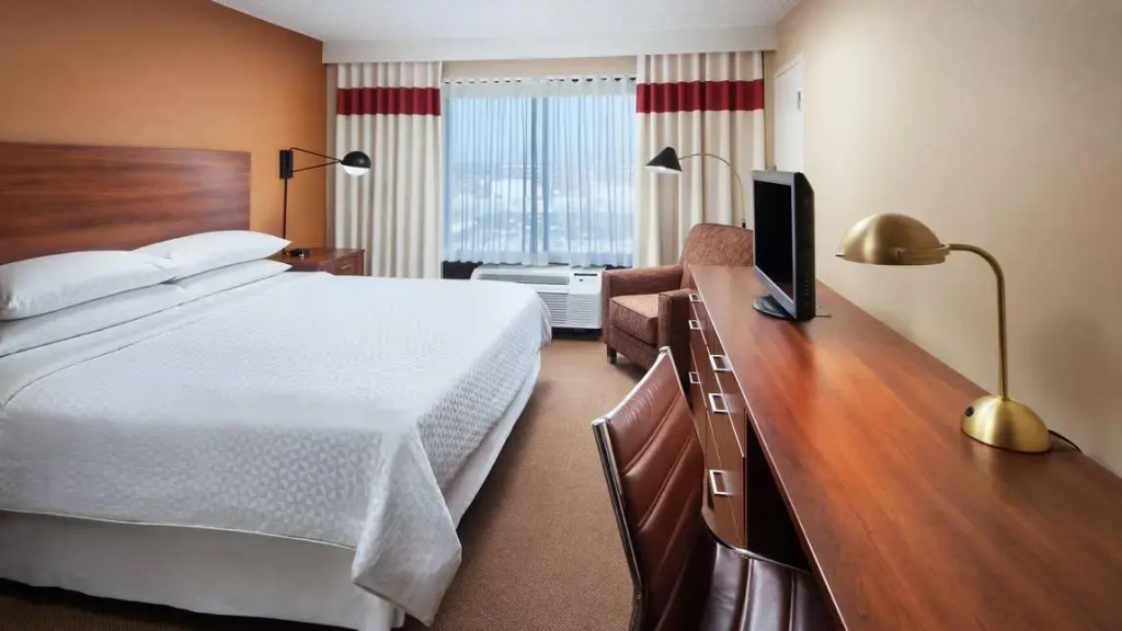 Four Points by Sheraton Los Angeles International Airport (USA) - Chambres