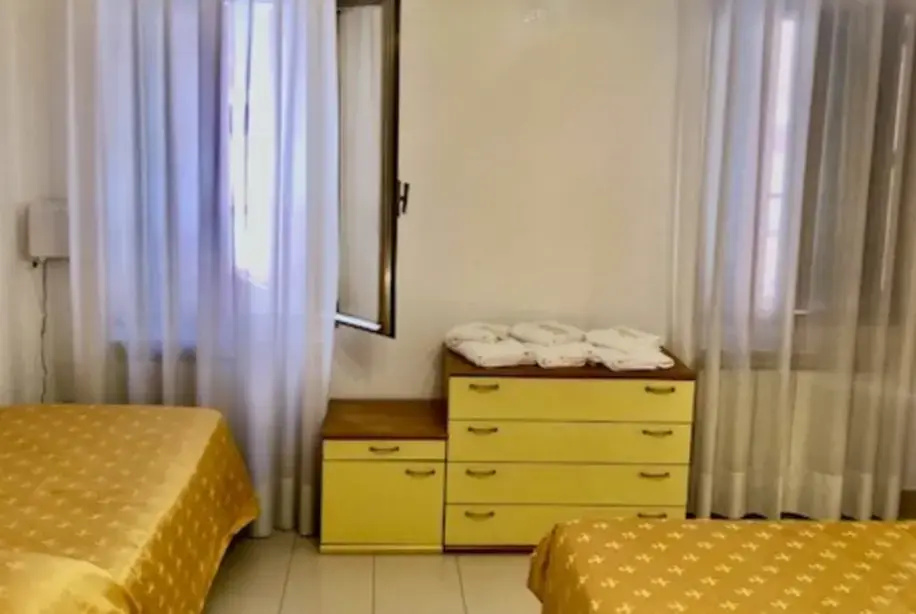 Chioverete (Separate Building) Triple Apartment