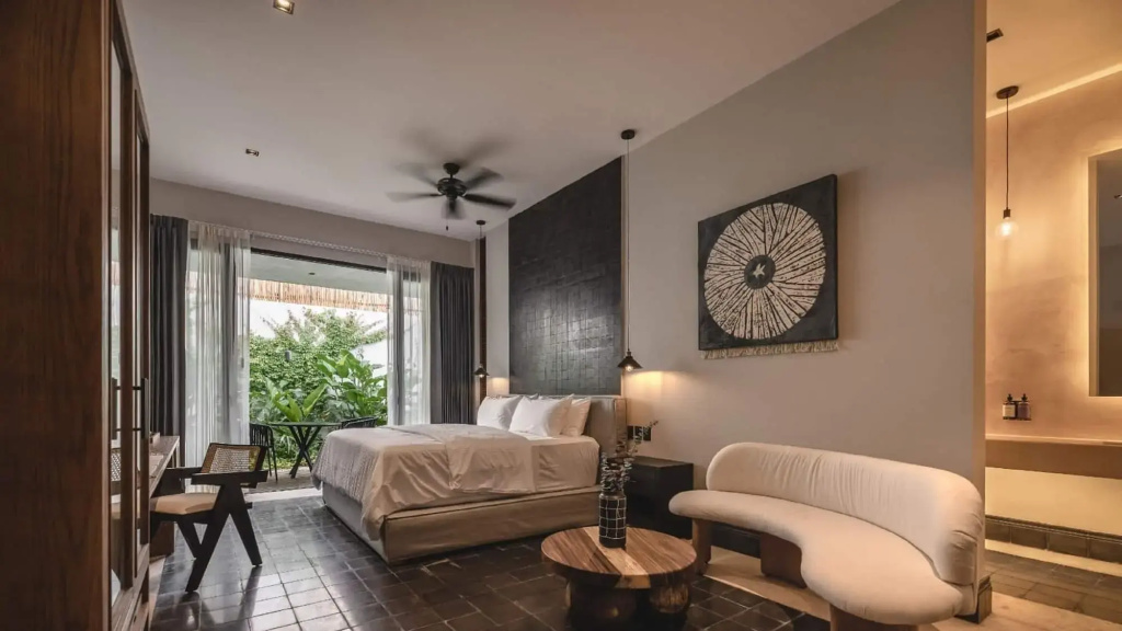 Junior Double room with garden view (full double bed)