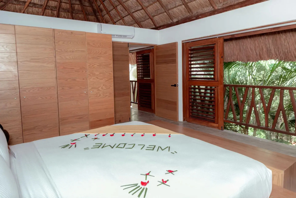 Ananda Double Villa full double bed