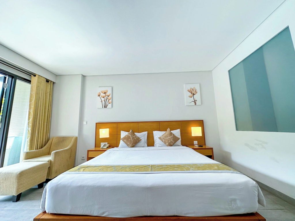 Superior Double room (full double bed)