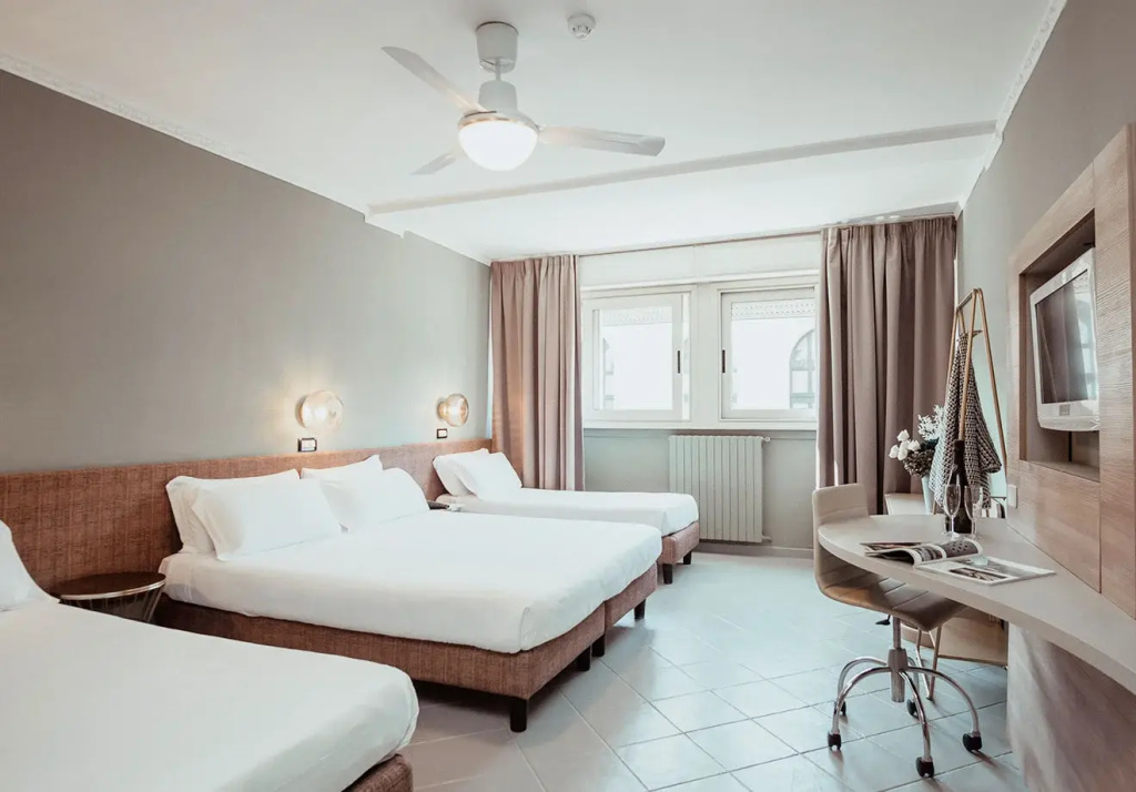 Quadruple room