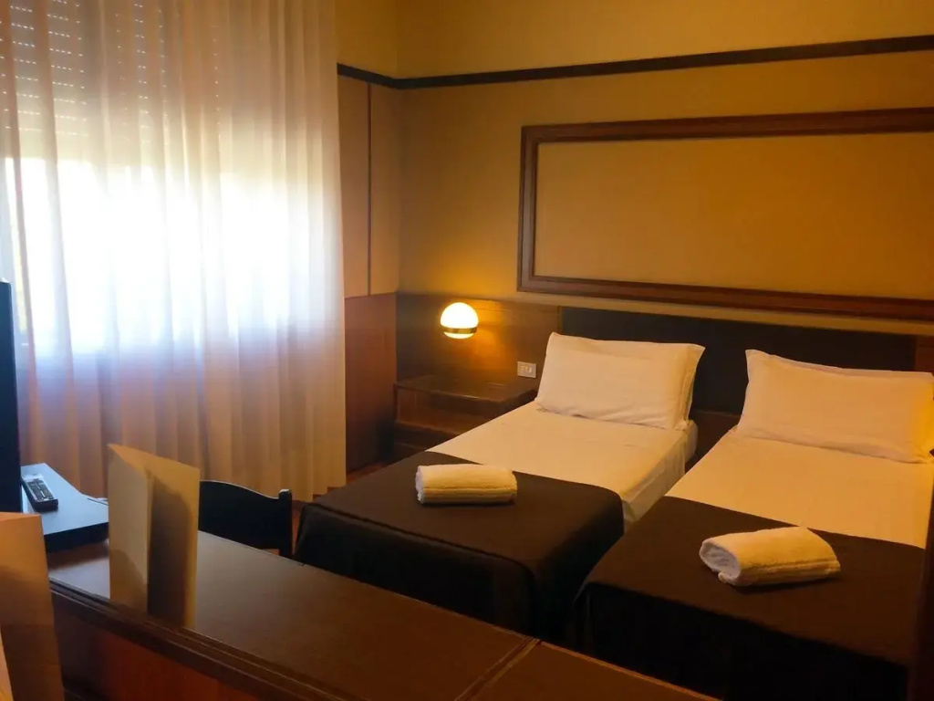 Grand Hotel Elite - Chambres