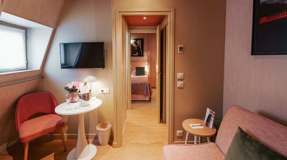 Hotel Atmospheres 65