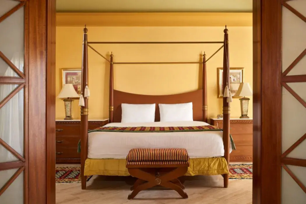 Presidential Double Suite (full double bed)
