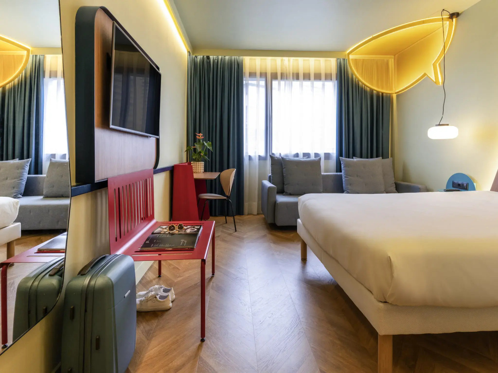 Ibis Styles Madrid City las Ventas - Tap to explore photos