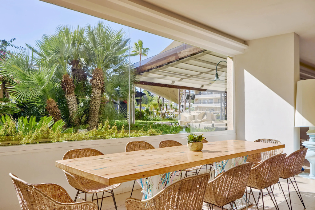 Viva Palma Nova Aparthotel