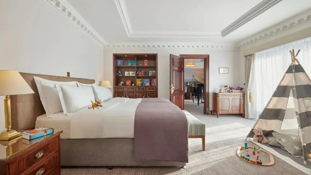 The Churchill Residential Suite