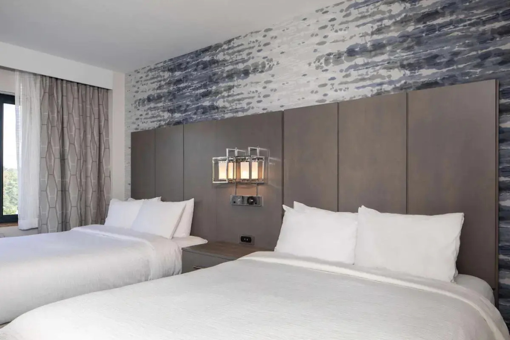 Embassy Suites by Hilton Portland Maine - Chambres