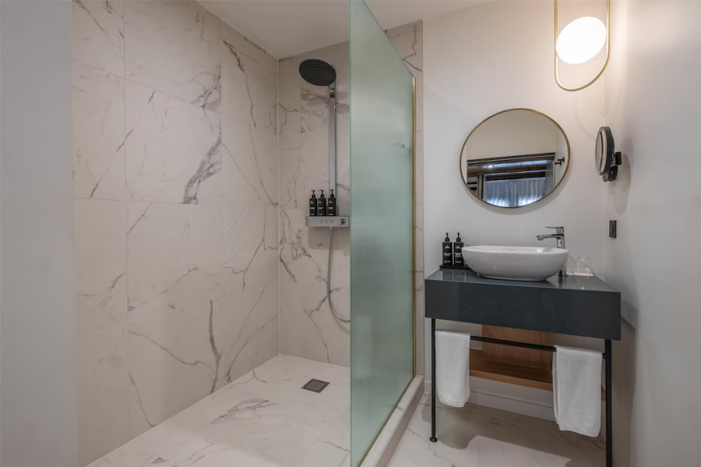 Collection Superior Double room (twin beds)