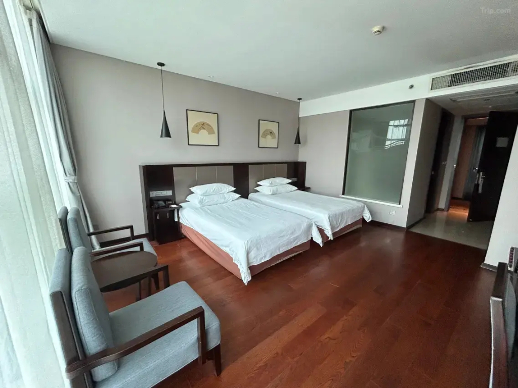 Scholars Hotel (Zhenjiang City Government Sports Exhibition Center) - фото 7