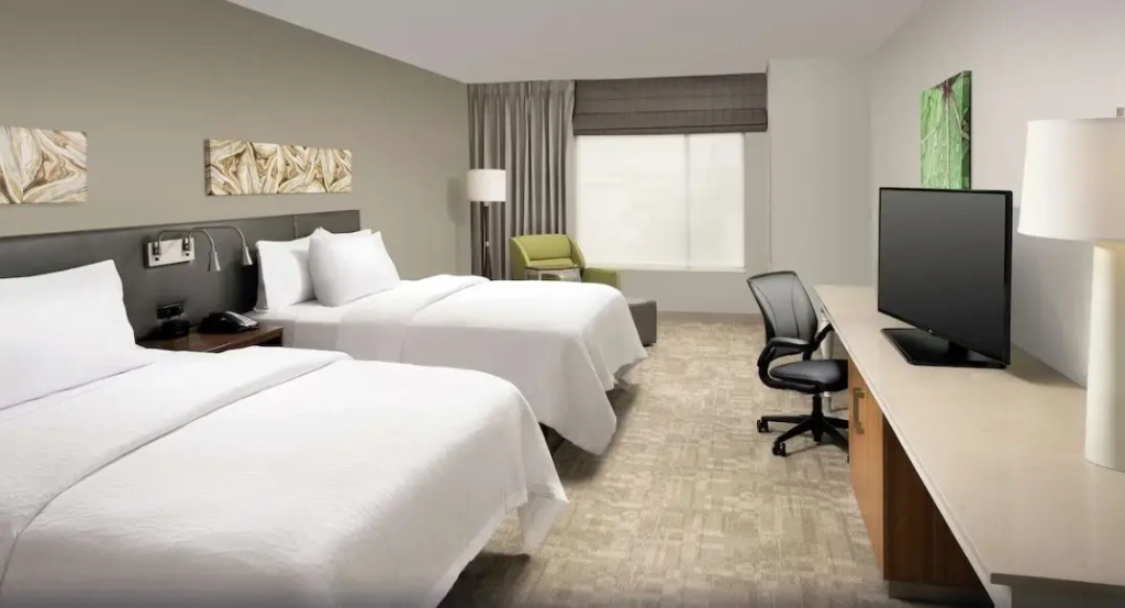 2 Bedrooms Quadruple Suite