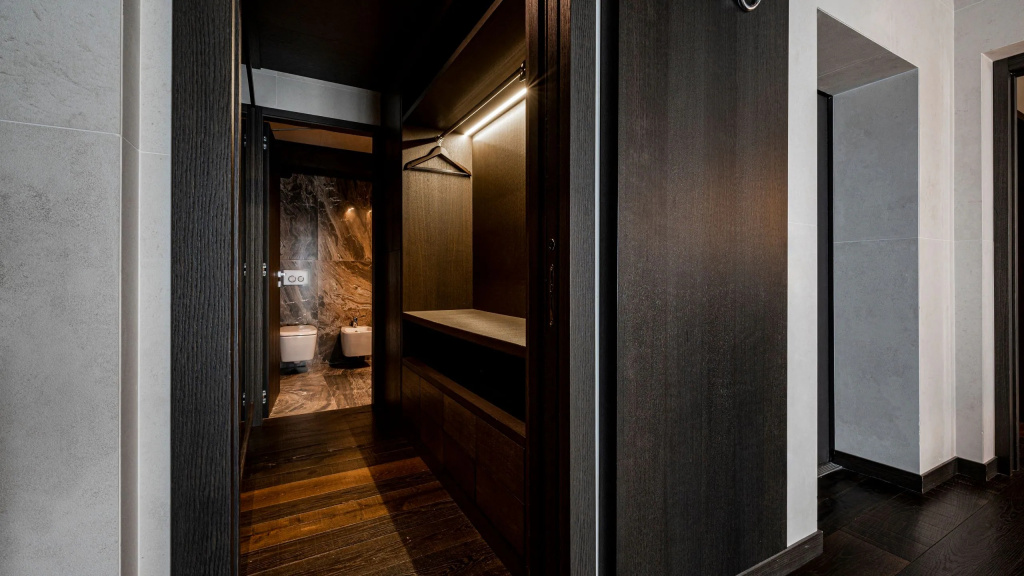 Hyatt Centric Murano Venice - Tap to explore photos