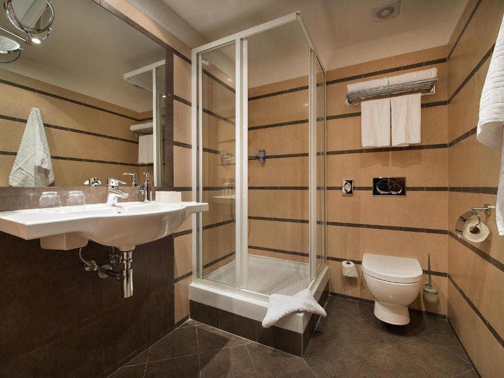 EA Hotel Downtown - Chambres