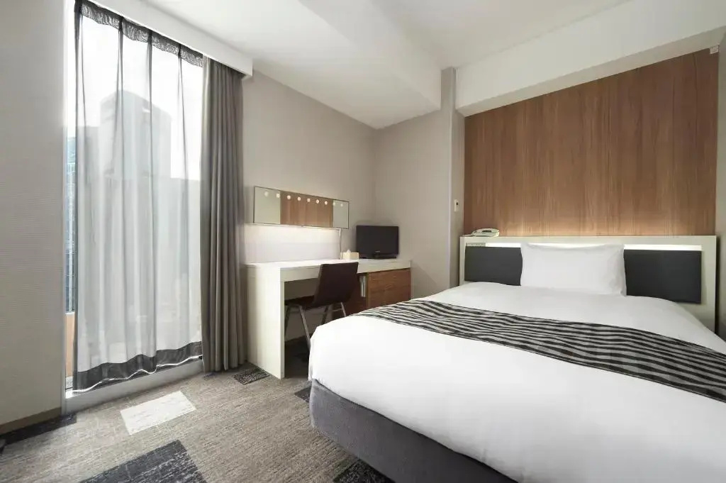 Sotetsu Fresa Inn Shimbashi-Karasumoriguchi — фото