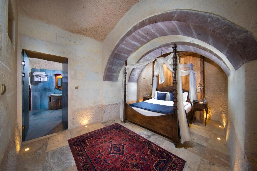 Turca Jaccuzi and Turkish Bath Double Suite (full double bed)