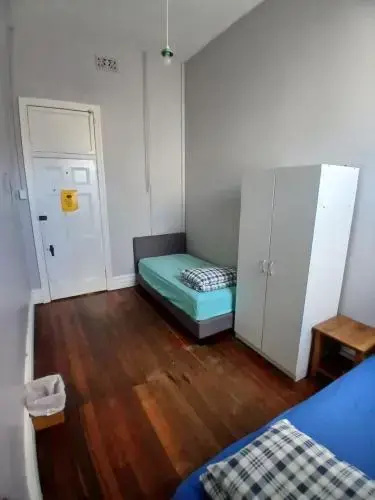 Double room (twin beds)