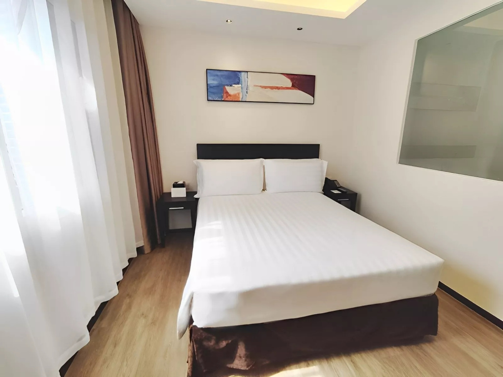 1 Bedroom Double Apartment (full double bed)