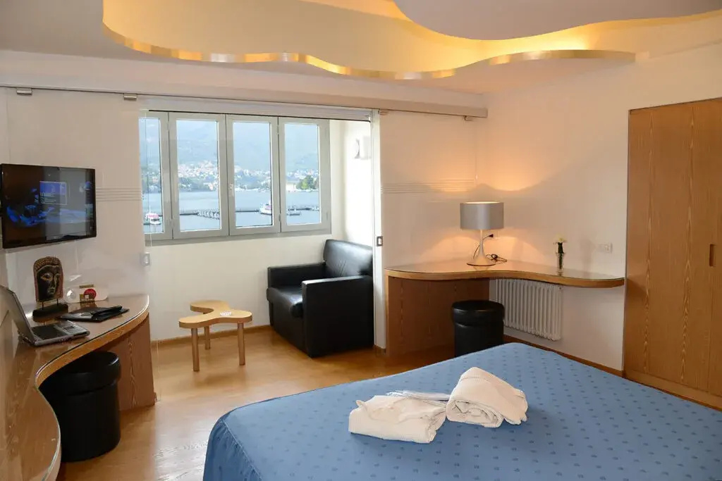 2 Bedrooms Suite with view