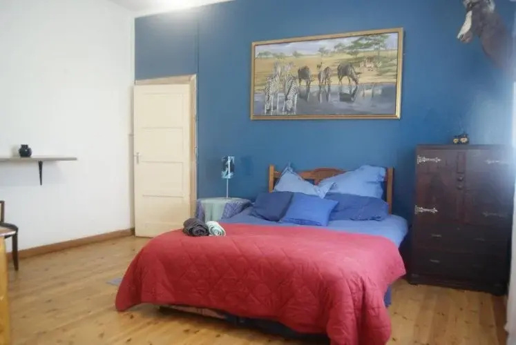 Comfort room