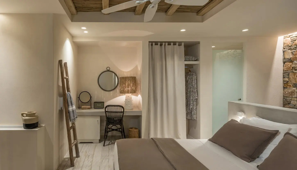 2 Bedrooms Delphinus Suite