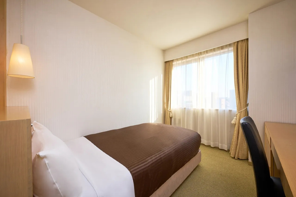 Standard Semi-Double room