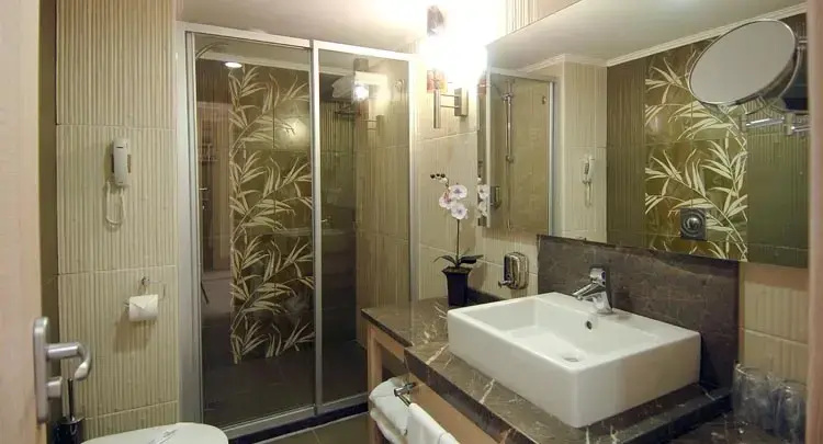 Ambassador Plaza Hotel - Chambres