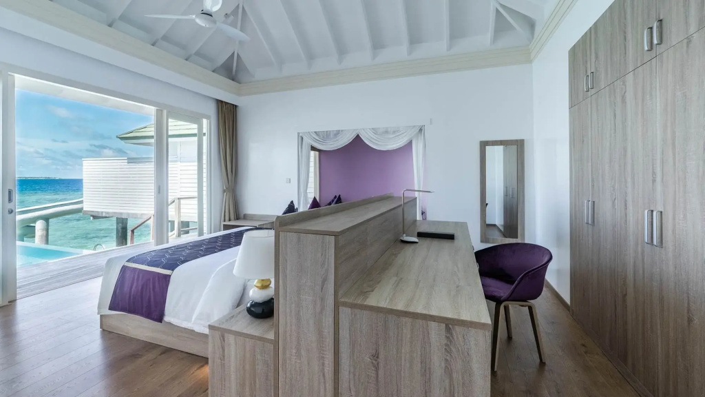 Ocean with Slide Double Pool Villa (full double bed)