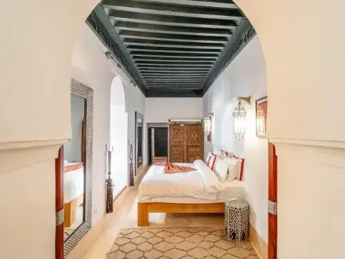 Bauhi Double room (full double bed)