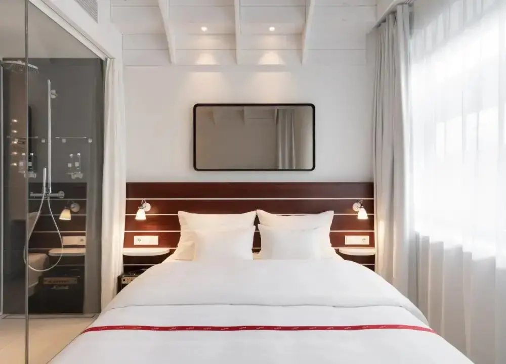 Cosy Double room (full double bed)