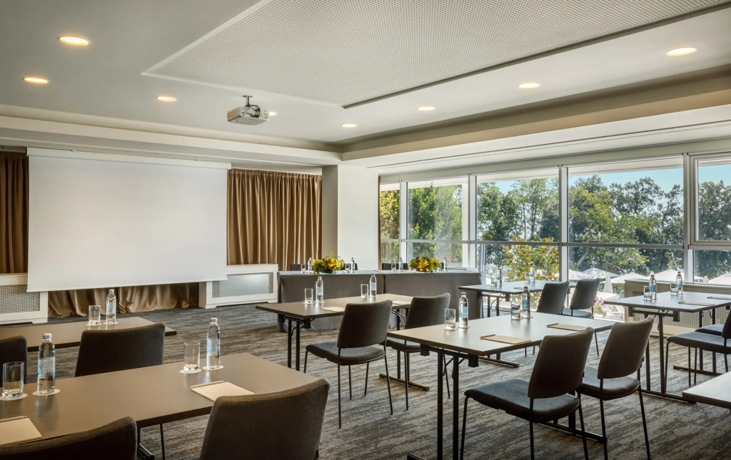 Hotel Ambasador - фото 32