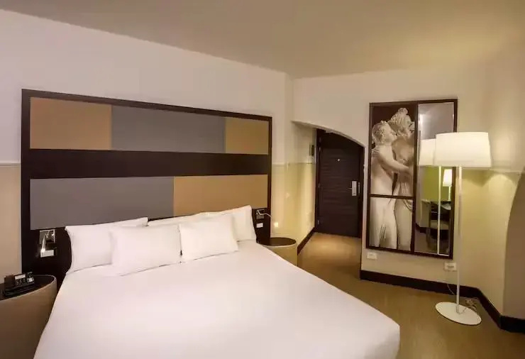 Cosmopolita Rome Colosseum, Tapestry Collection by Hilton - Chambres
