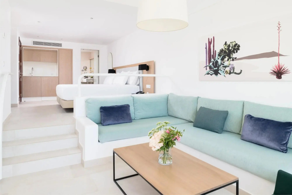 Plus Fariones Suite Hotel - Chambres