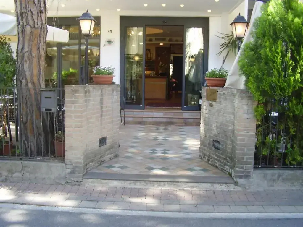 Hotel photo 26
