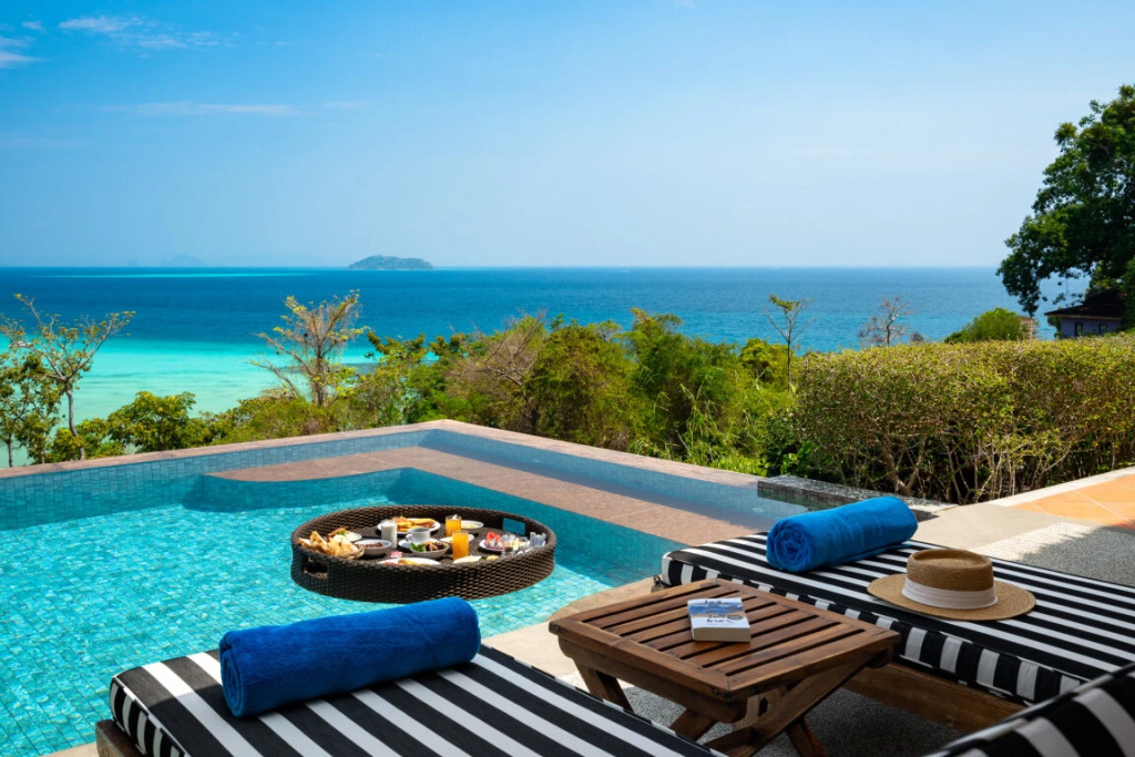 Двухместный Hillside Pool Вилла с видом на океан двуспальная кровать в Отель Saii Phi Phi Island Village