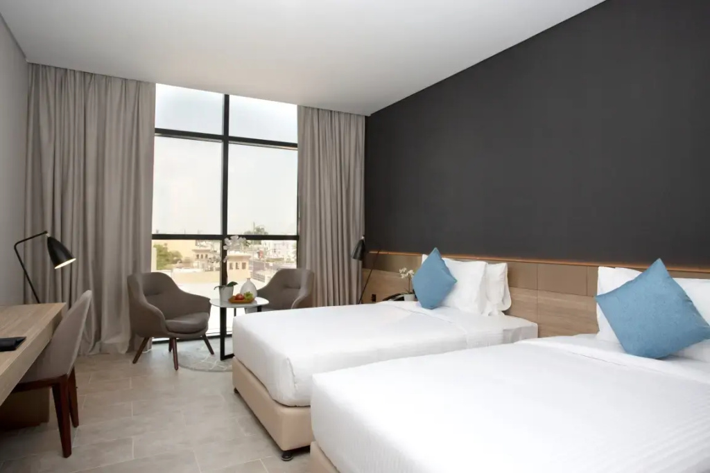 Superior Double room (full double bed)