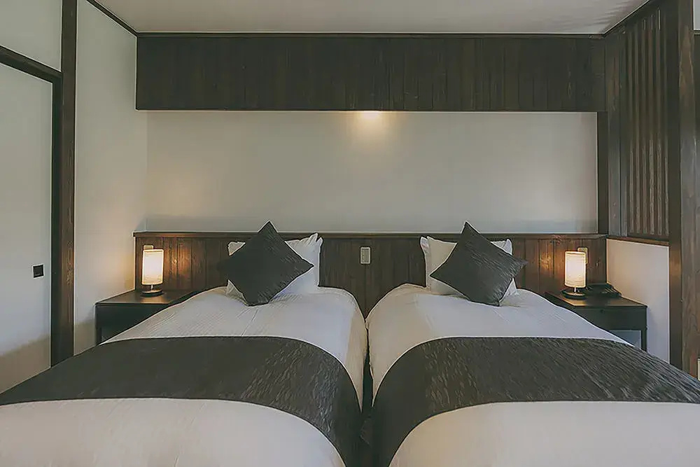 Japanese-Western Style room