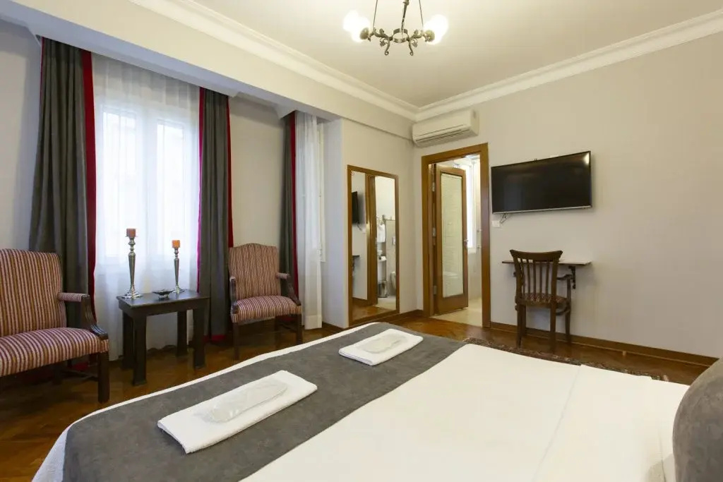 Superior room