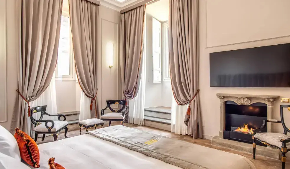 Luxury Double Suite with view (full double bed)