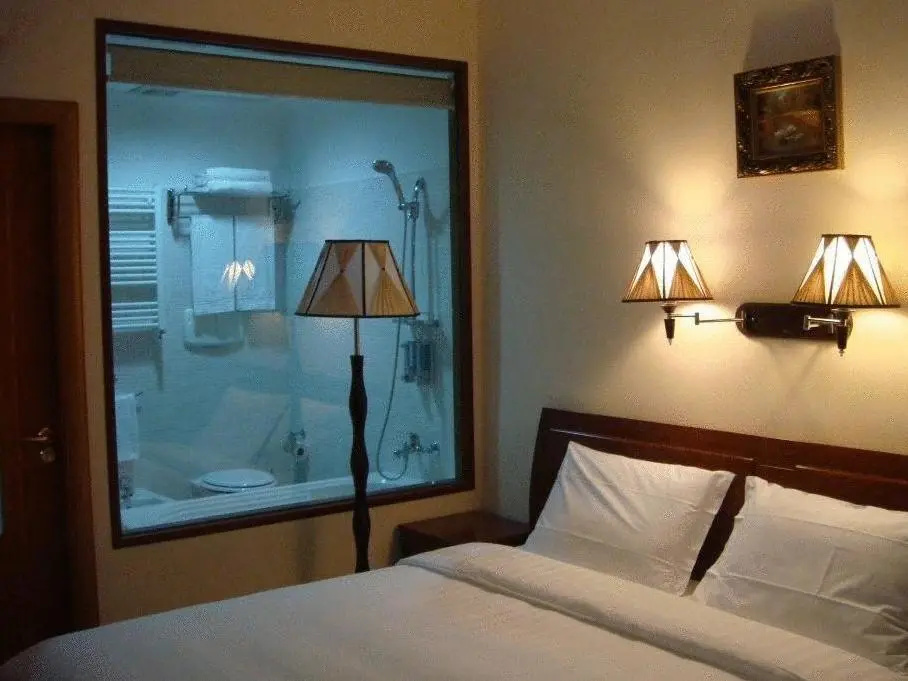 Quadruple Family Suite