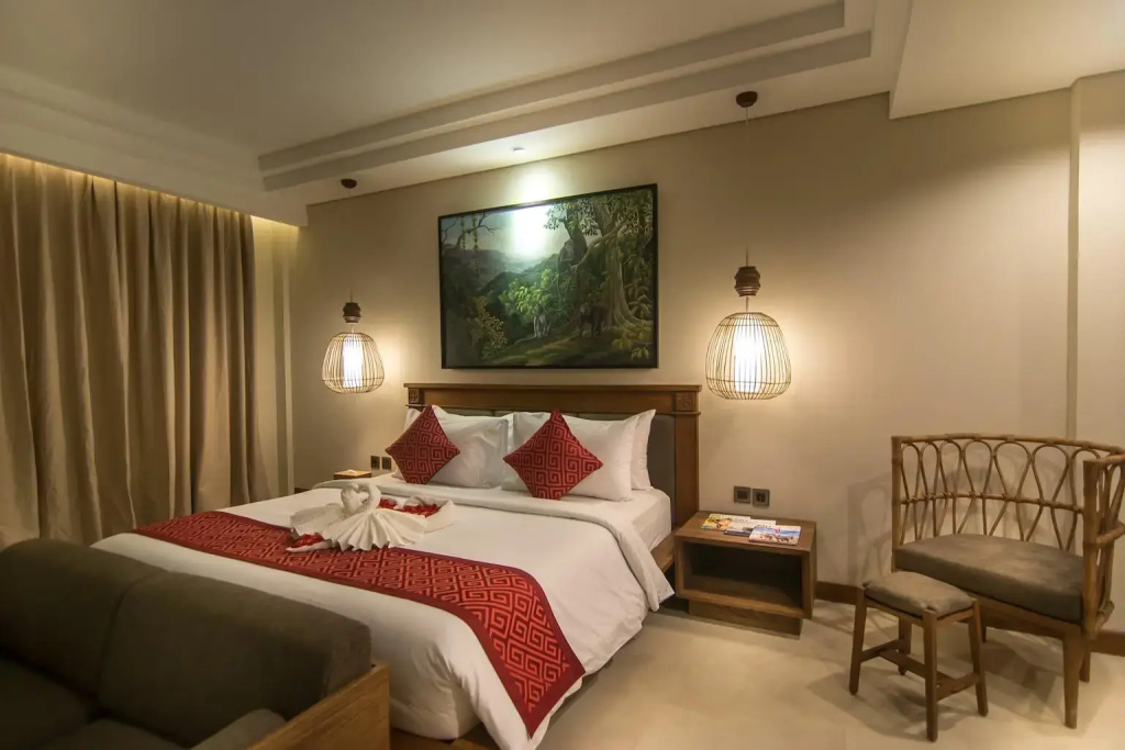 With Plunge Pool Double Suite (full double bed)