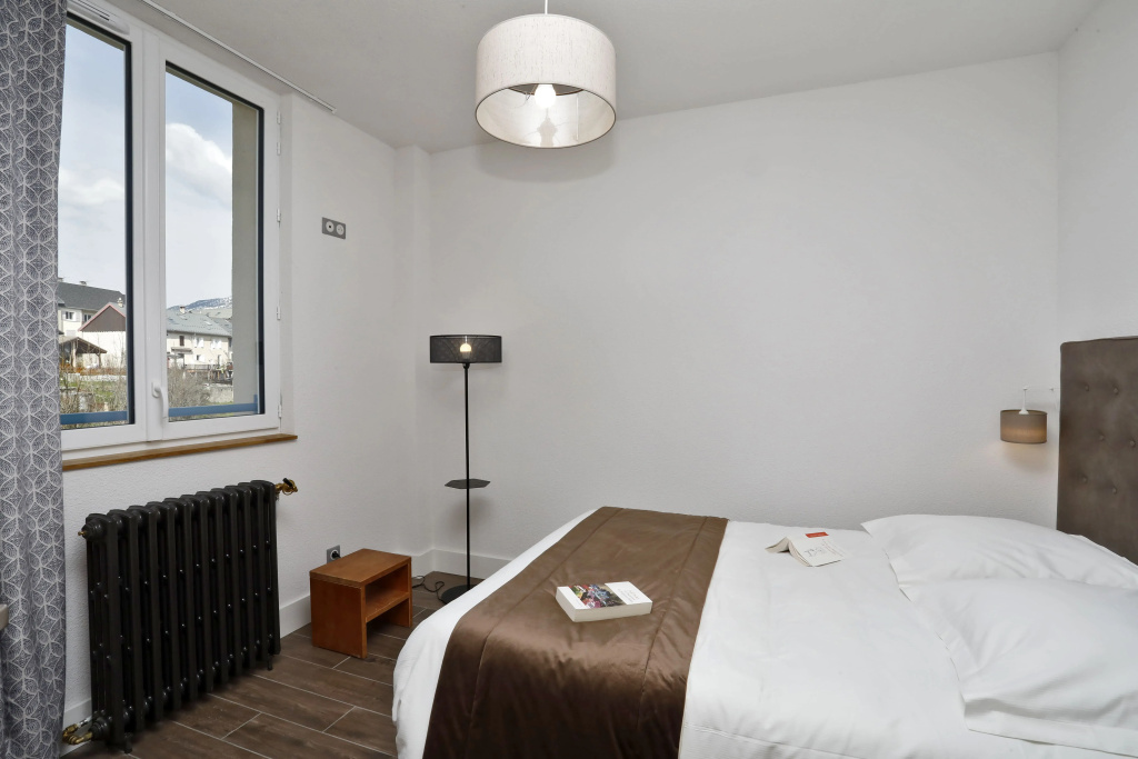 4 people T2 with garden and village view